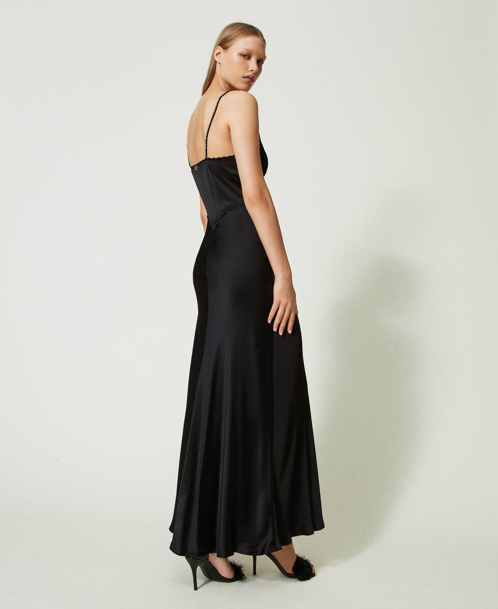 Long satin dress with embroidery