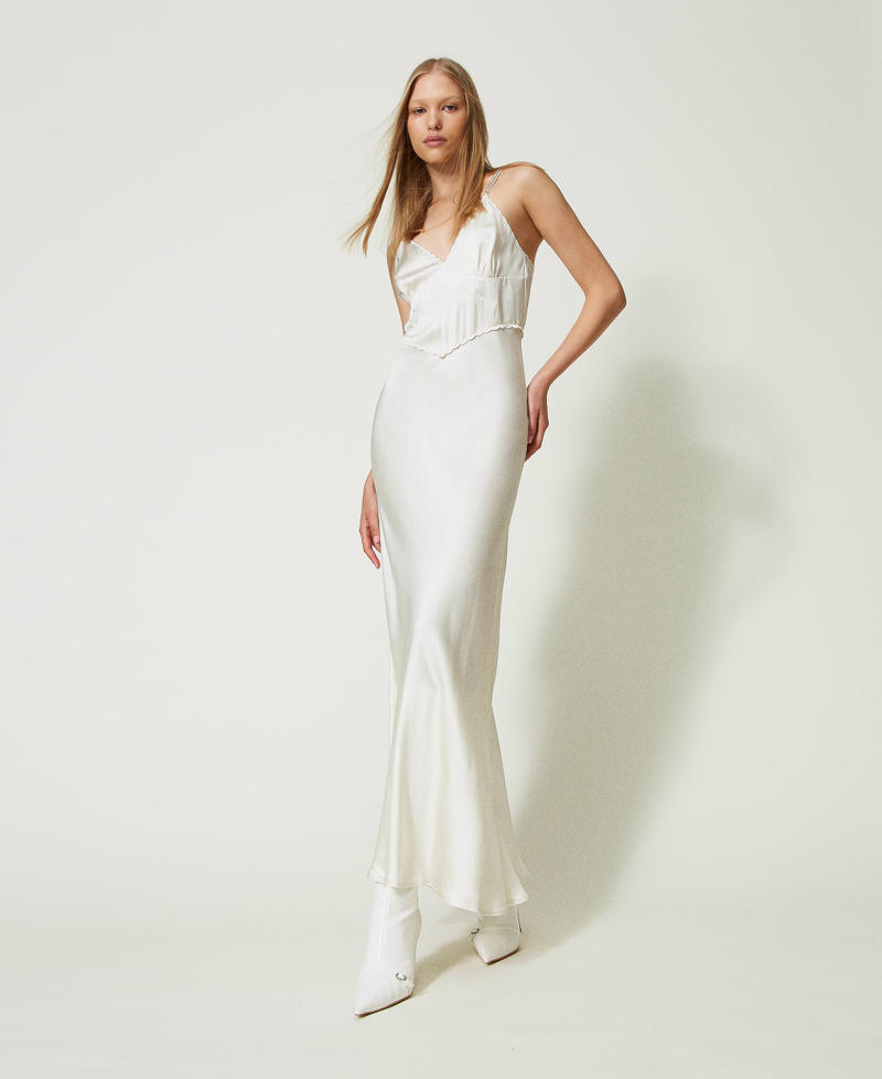 Long satin dress with embroidery White Snow Woman 232TT2060_00282_01