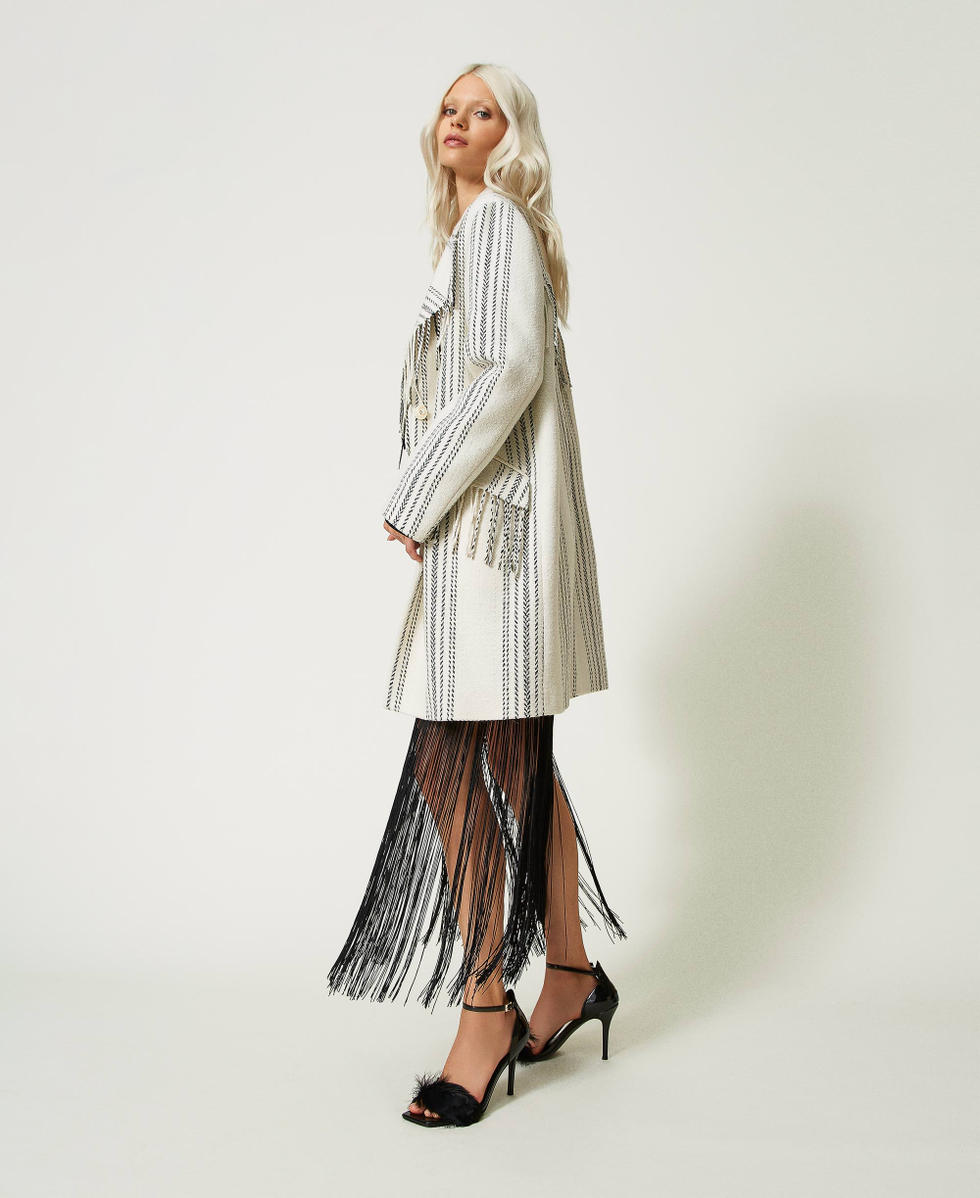 Abrigo de lana mixta de jacquard Raya Nieve / Negro Flecos Mujer 232TT2160_11101_01