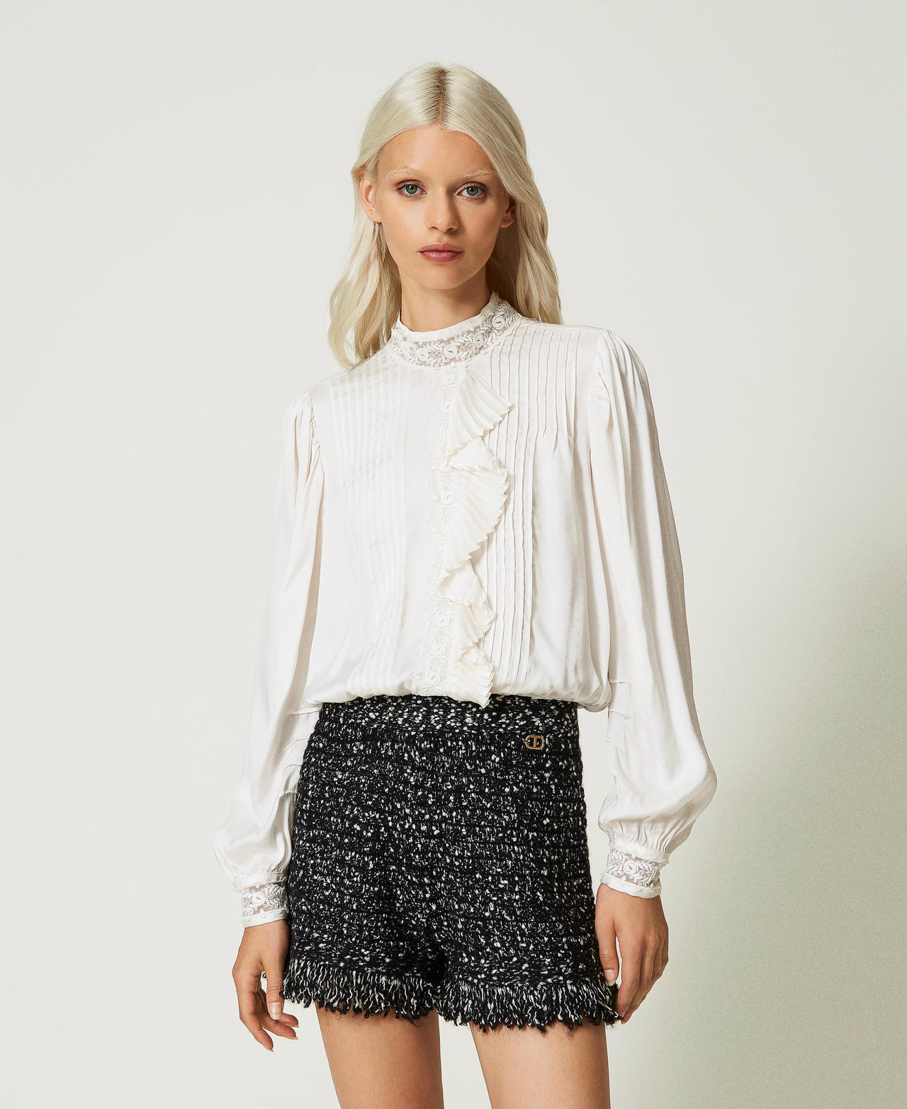 Jacquard blouse with lace and ruffles White Snow Woman 232TT2170-02