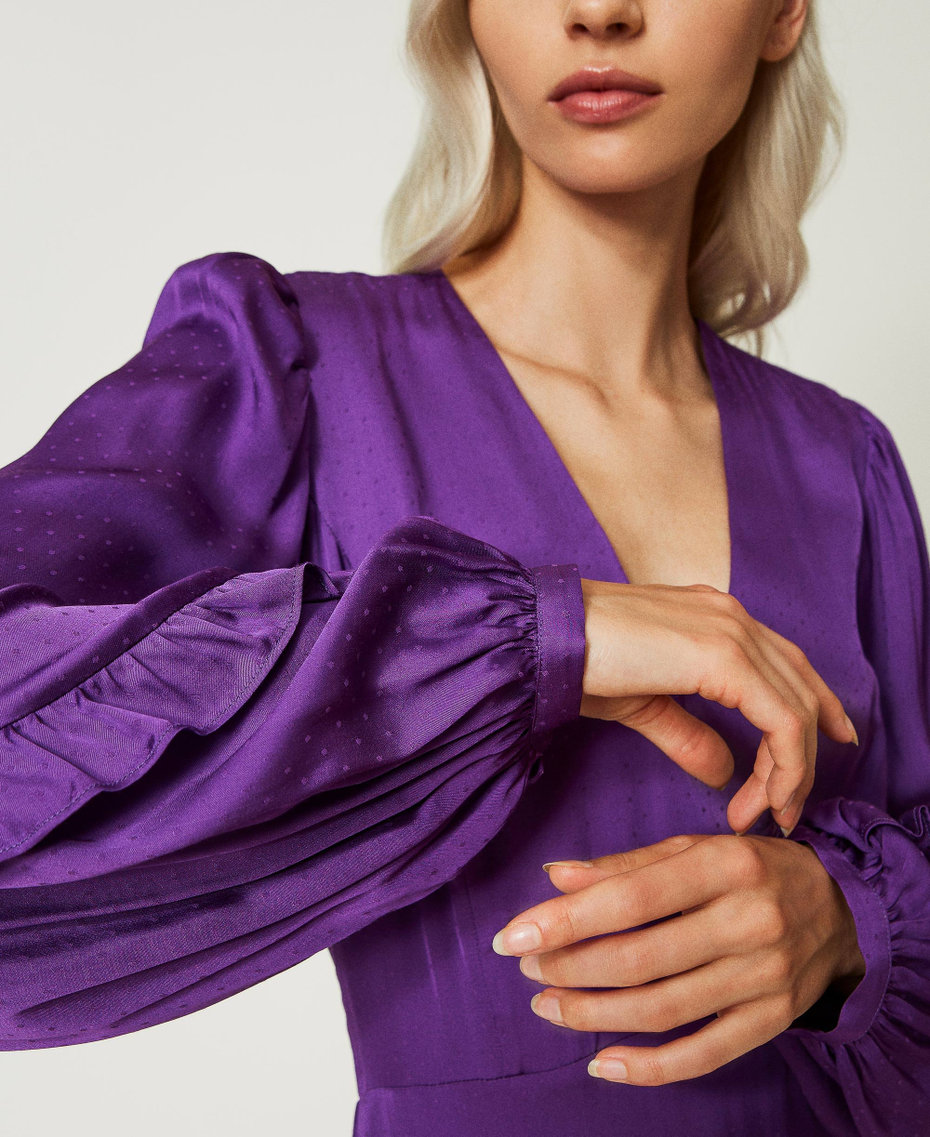 Long jacquard dress with ruffles