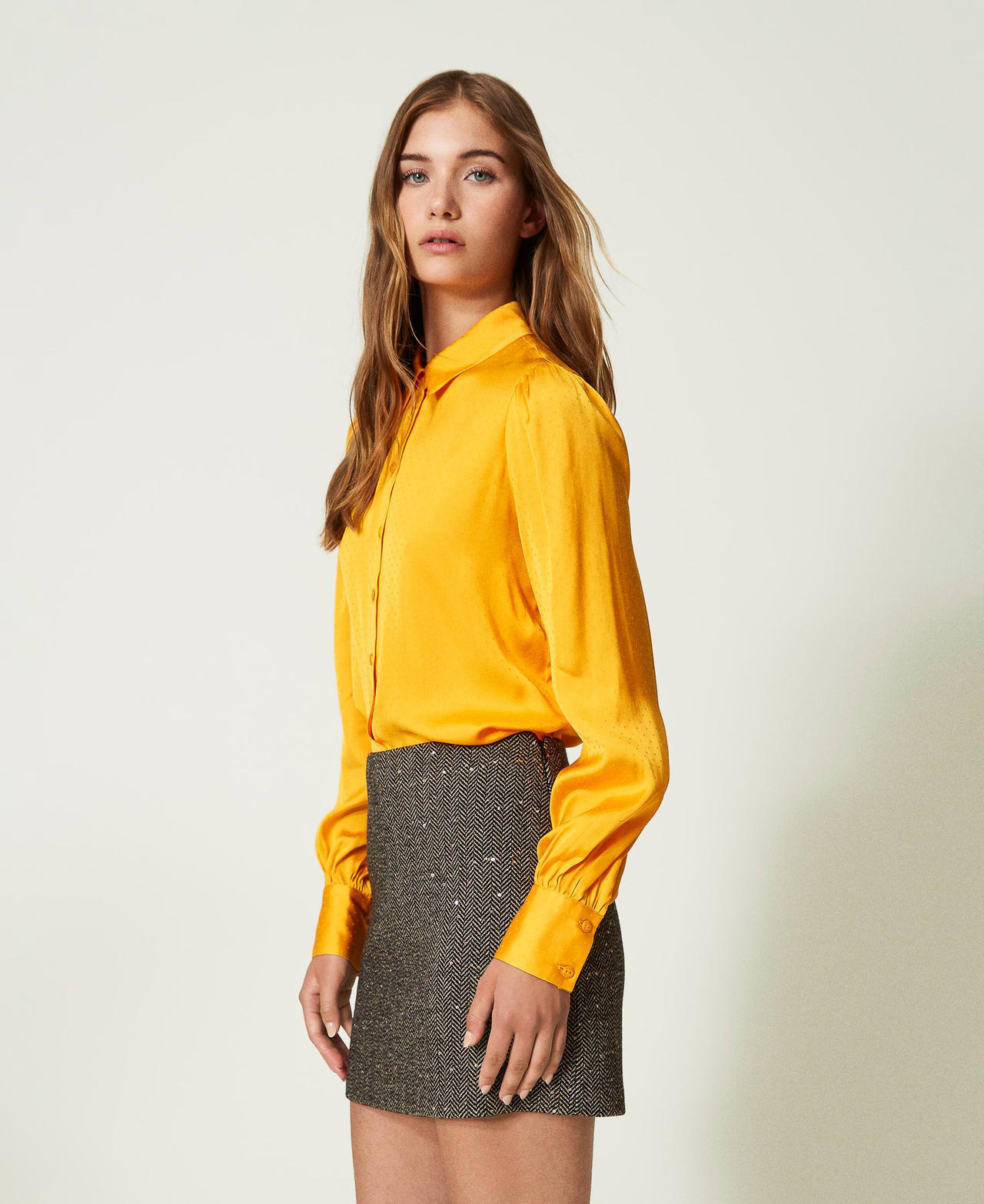 Polka dot jacquard shirt "Radiant Yellow" Woman 232TT2173-02