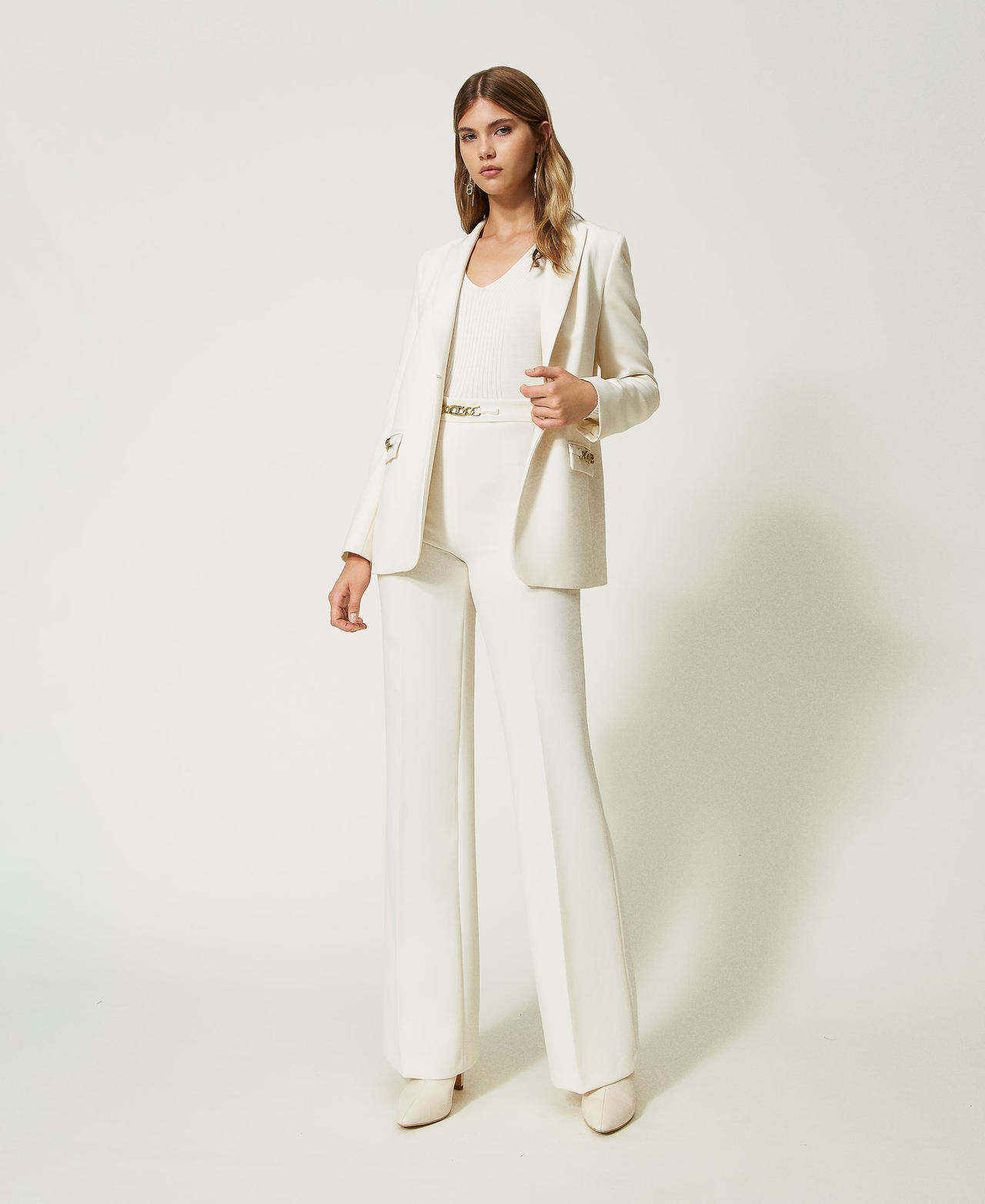 Wide leg trousers with Oval T chain Woman, White | TWINSET Milano