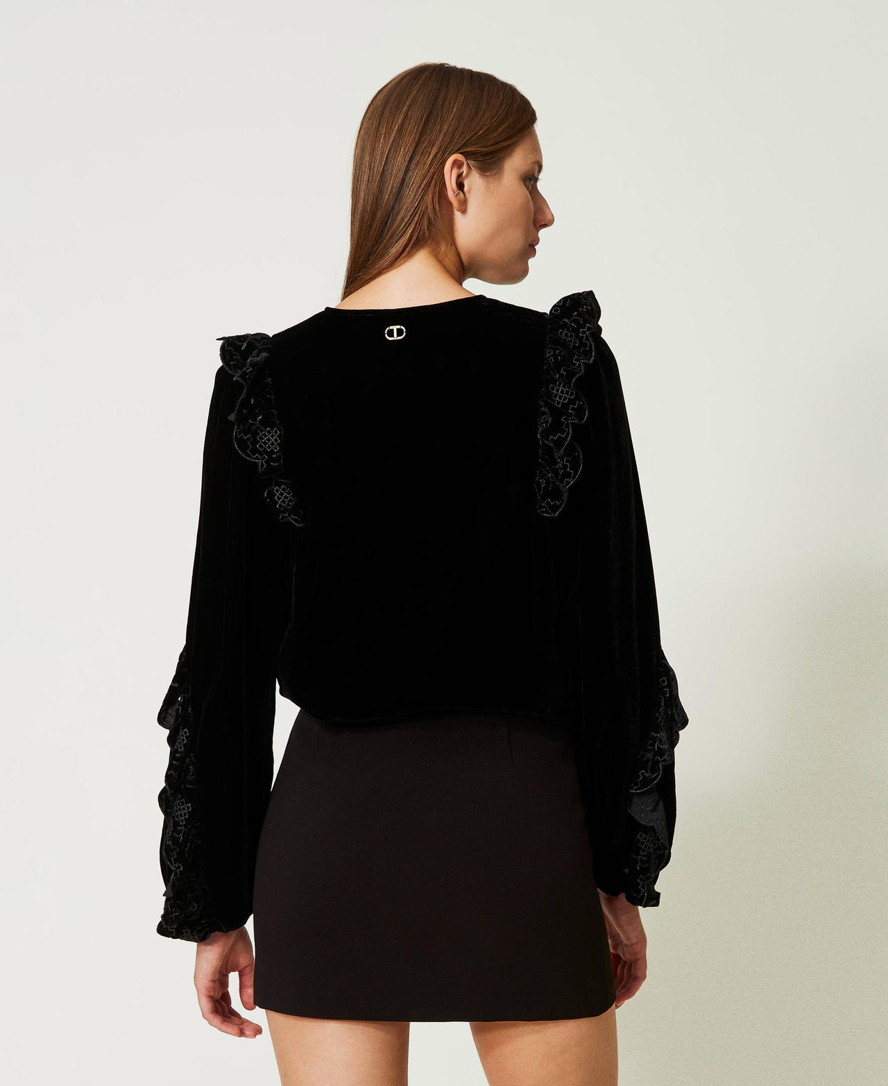 Crushed velvet blouse with embroidery