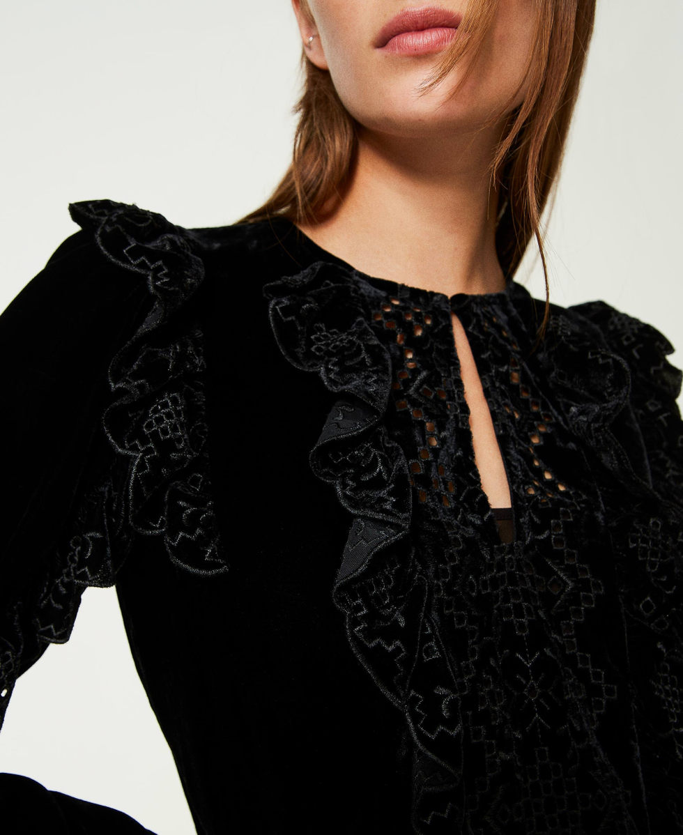 Crushed velvet blouse with embroidery