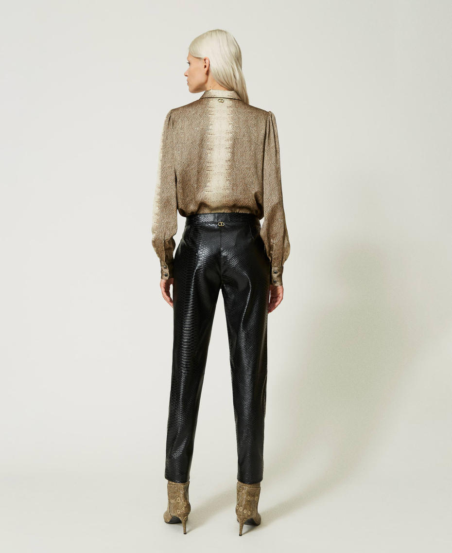 Pantalon cigarette avec texture animalière