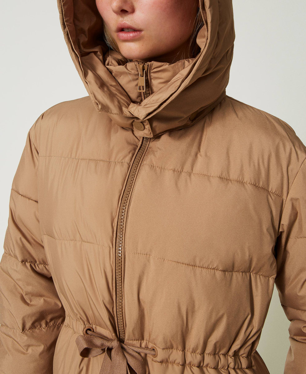 Doudoune longue avec capuche et cordon de serrage Femme Marron TWINSET Milano