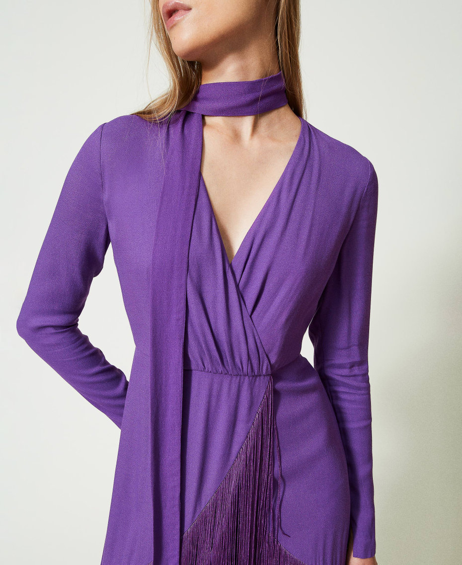 Long crêpe dress with fringes