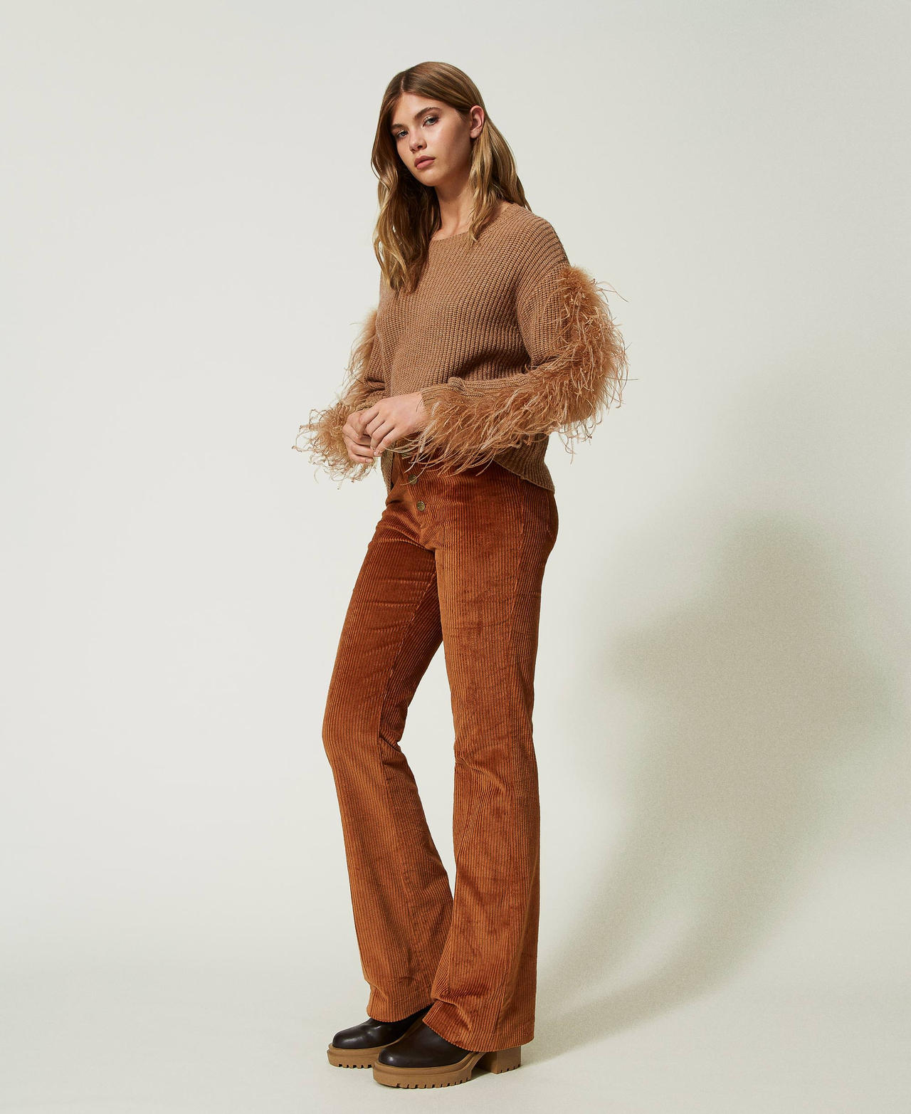 Flared corduroy trousers "Bubinga Wood” Brown Woman 232TT2361-02