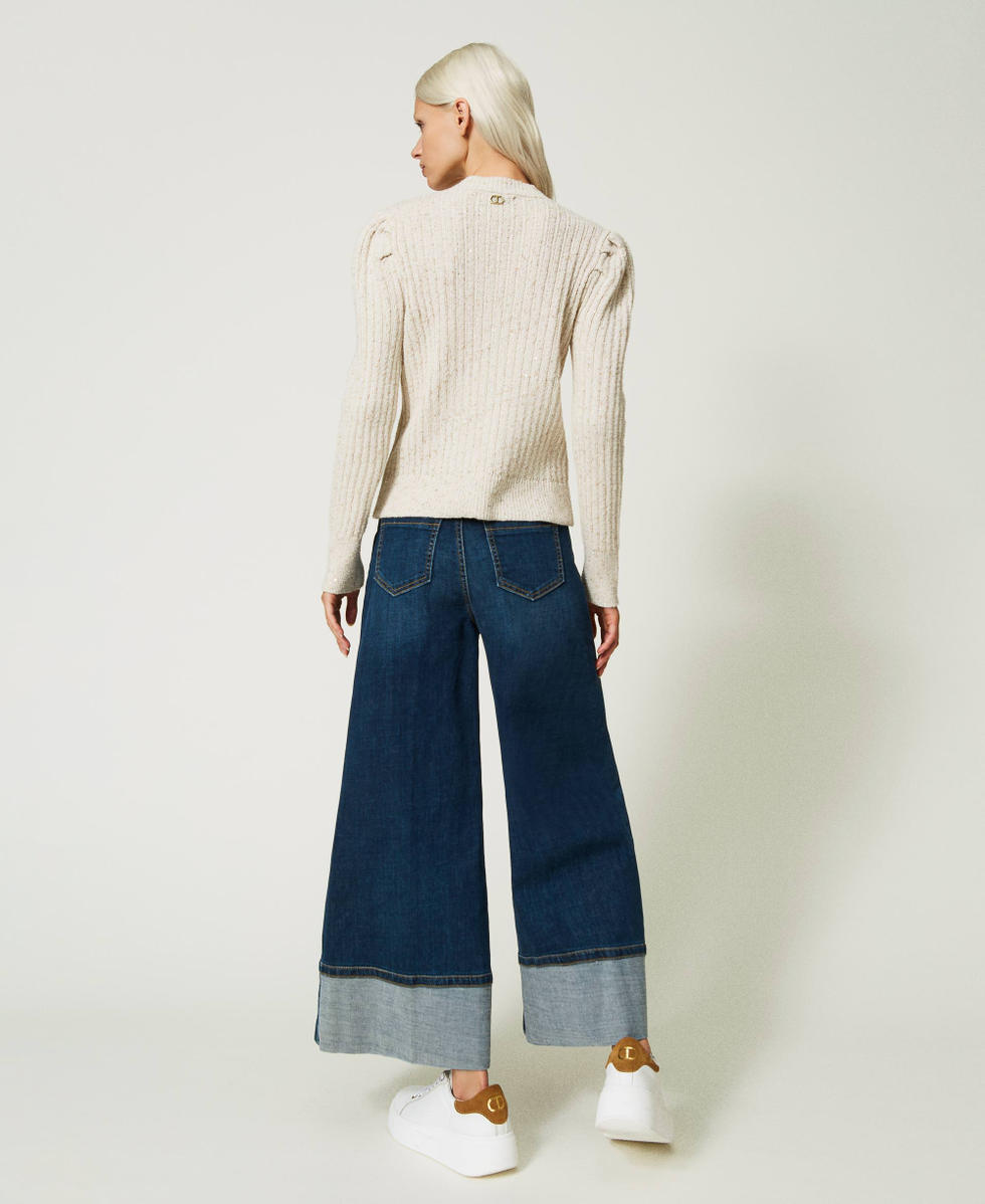 Cropped-Jeans mit Zierkn&ouml;pfen