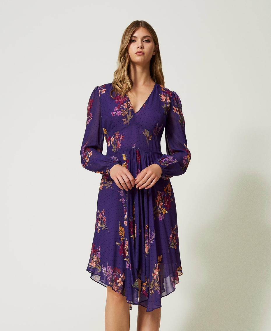 Kurzes Kleid aus Georgette mit Blumen und Tupfen Print Jolies Fleurs / Dunkles Lavendel Frau 232TT2462-01