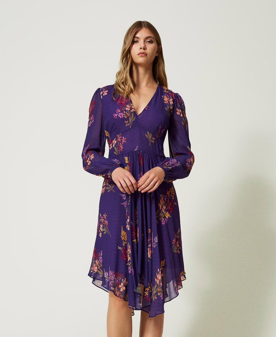 Robe courte en crêpe georgette à fleurs et à pois