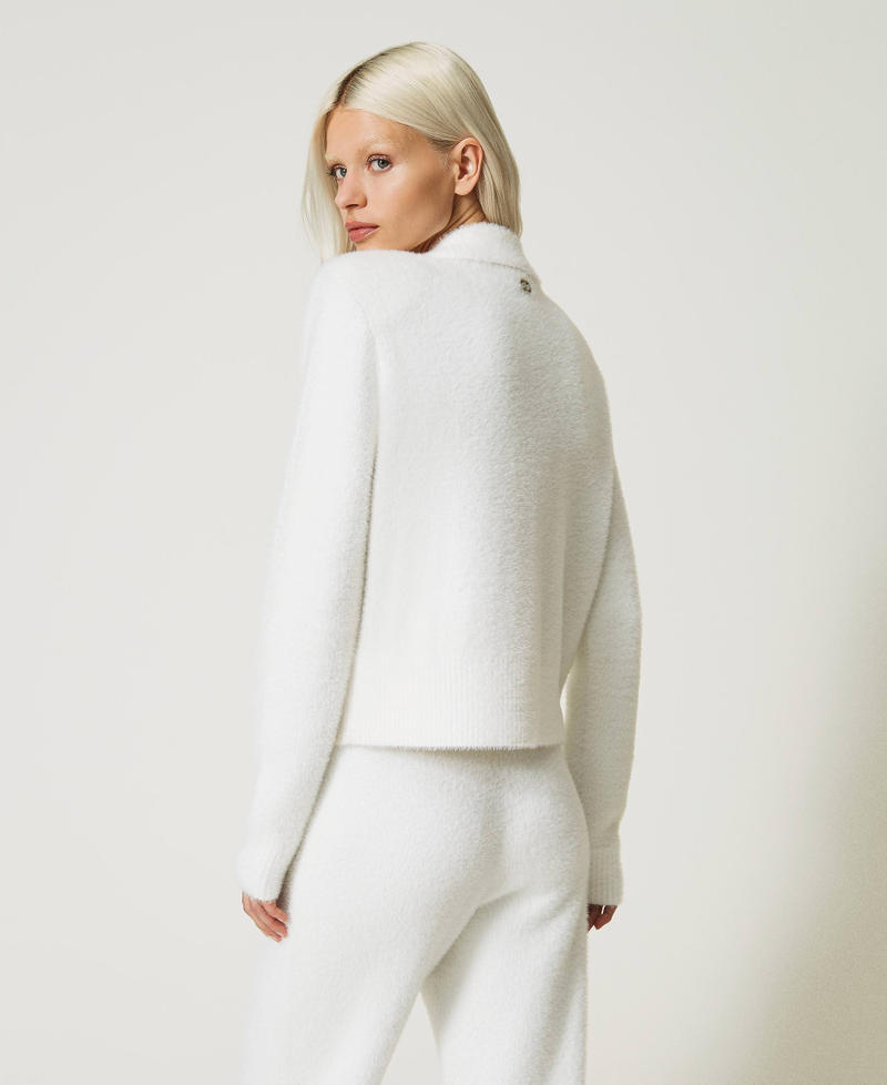 Blouson court en maille piquée jacquard