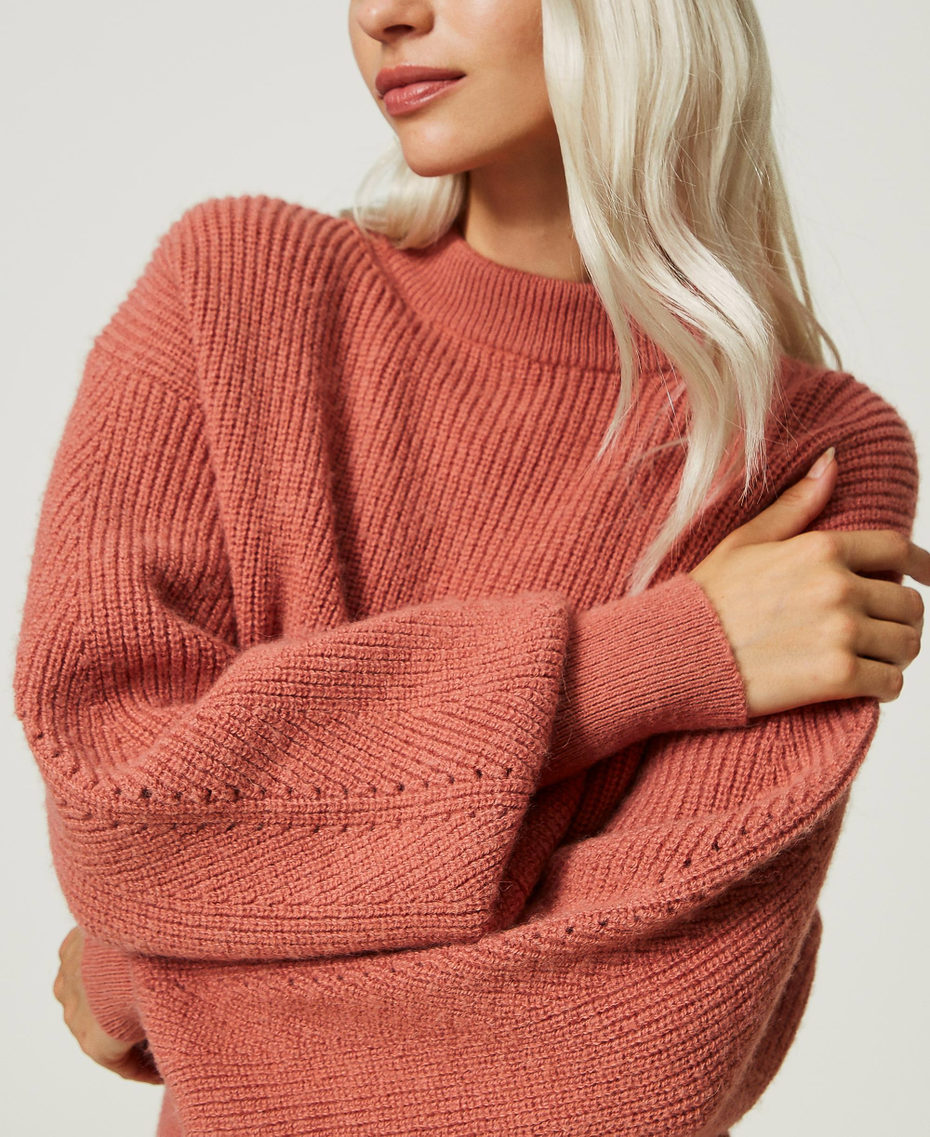 Pull côtelé en laine et alpaga