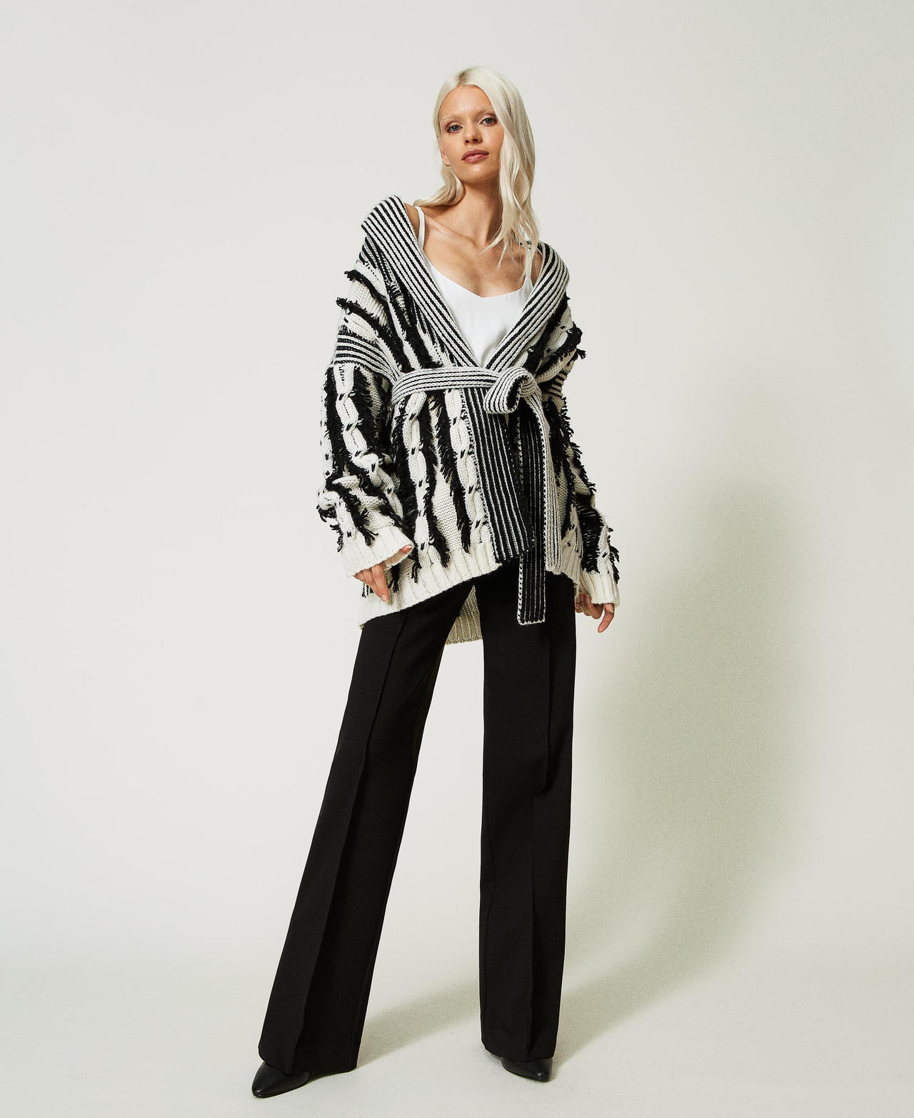 Cardigan en laine mélangée bicolore
