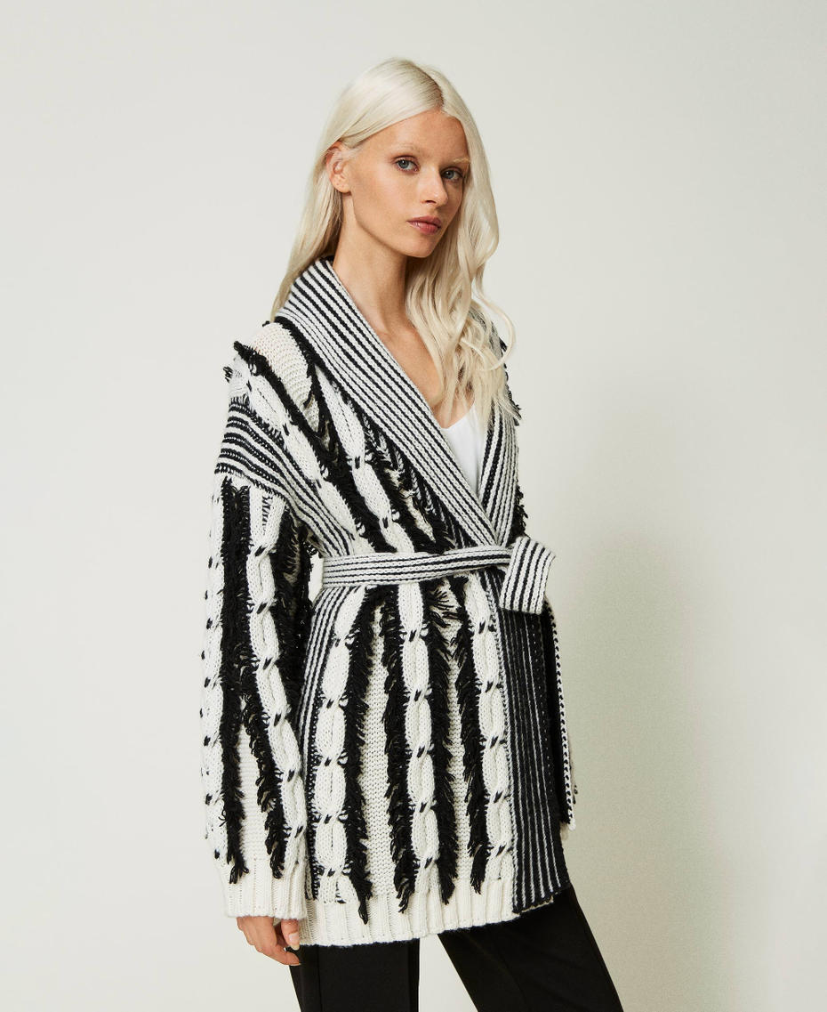 Cardigan en laine mélangée bicolore