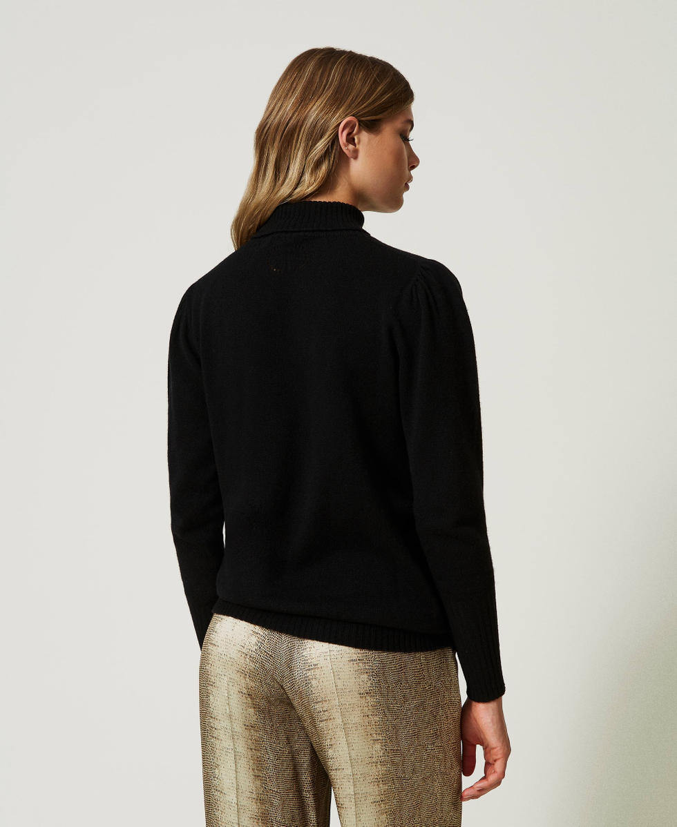 Col roulé discount noir cachemire femme