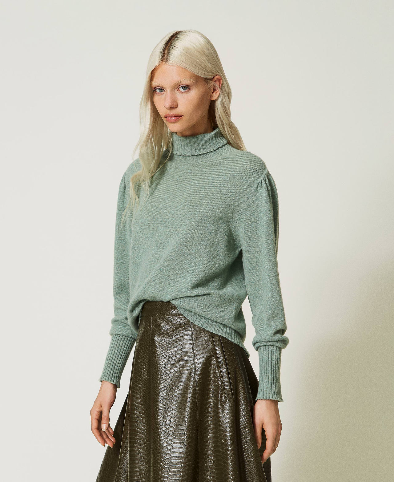 Cashmere turtleneck jumper Woman Green TWINSET Milano