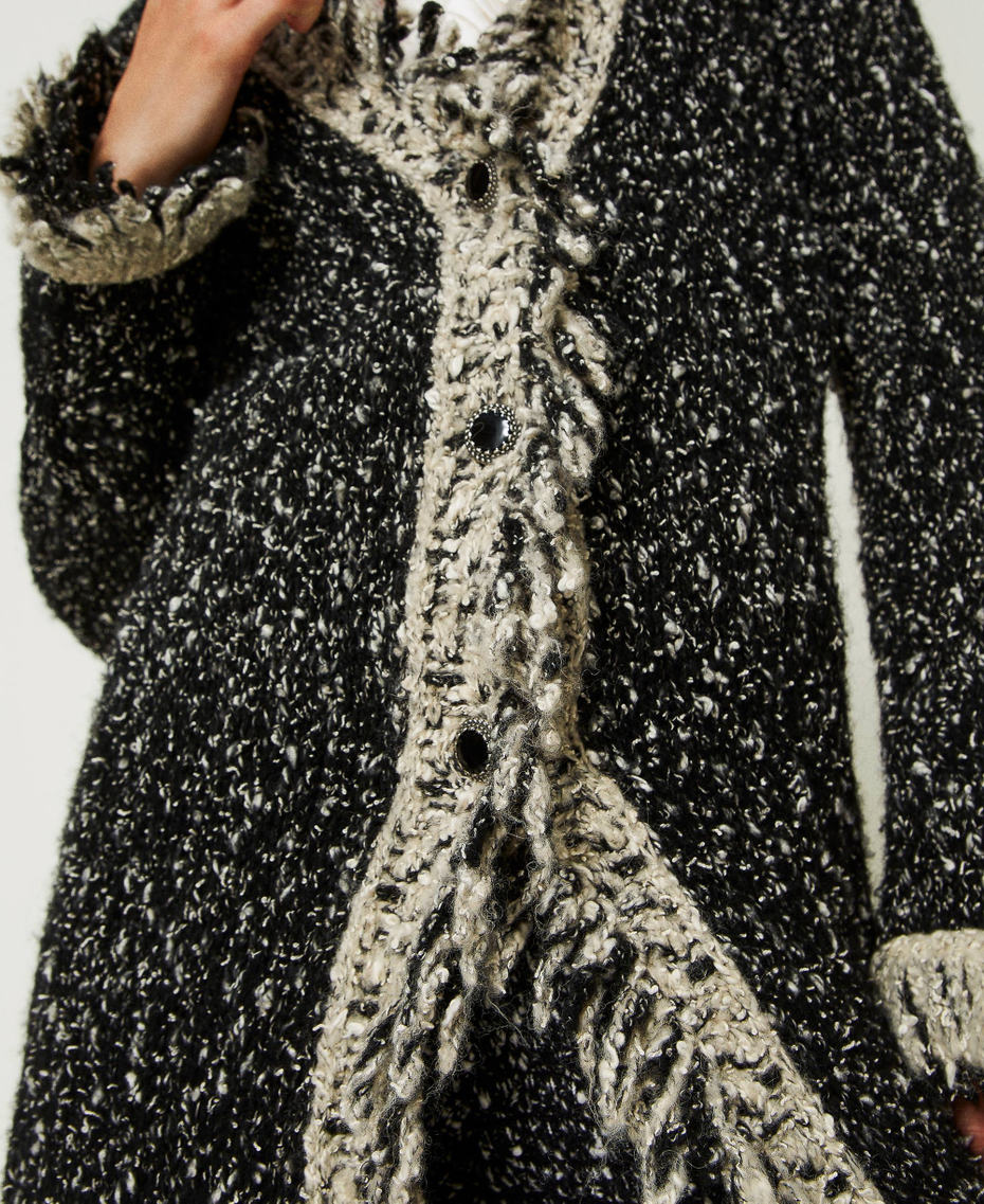 Maxicárdigan de tejido bouclé Bicolor Negro / Blanco "Nieve" Mujer 232TT3362-05