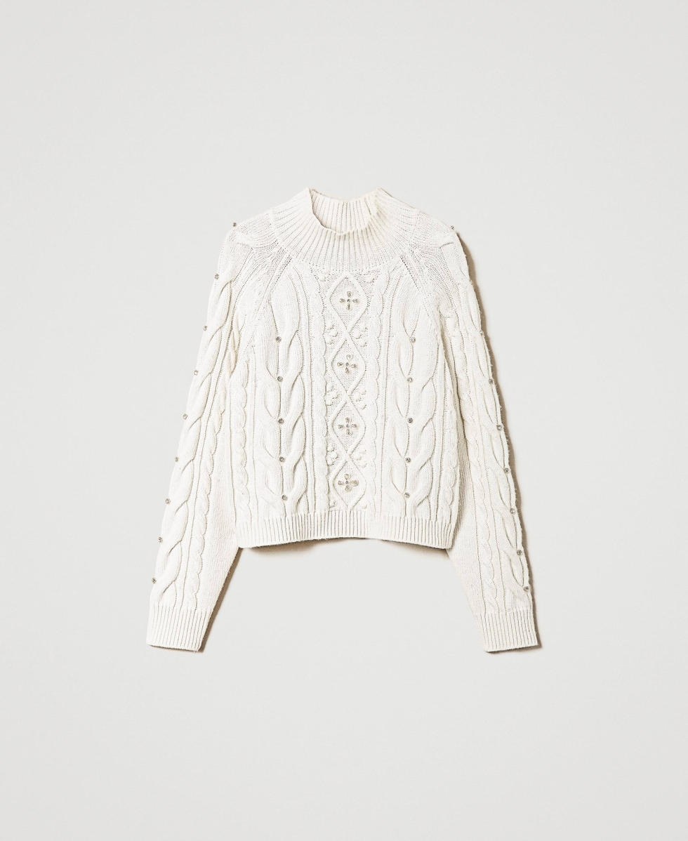 Pull en laine m&eacute;lang&eacute;e avec broderie r&eacute;alis&eacute;e &agrave; la main
