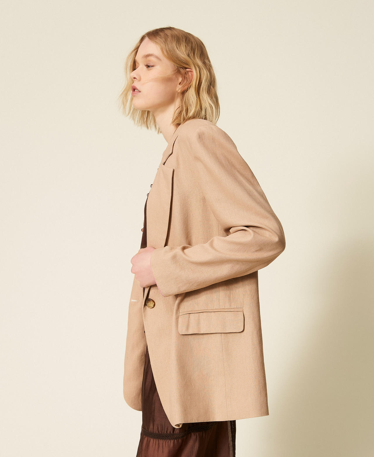 Blazer aus Leinenmischung Natural Beige Frau 261TF2020_12559_02