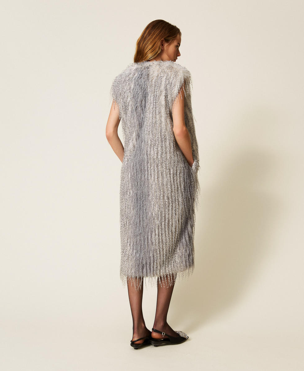 Lange Weste aus Pelzimitat Shaded Grey Ash Frau 252AP2540_12684_02
