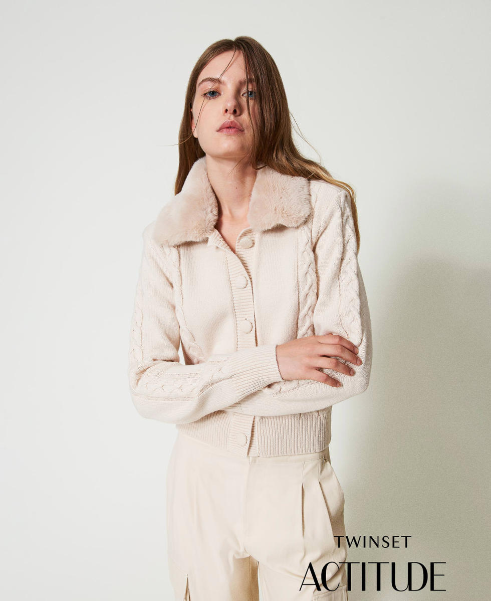 Short cardigan with faux fur collar Woman, Pink | TWINSET Milano