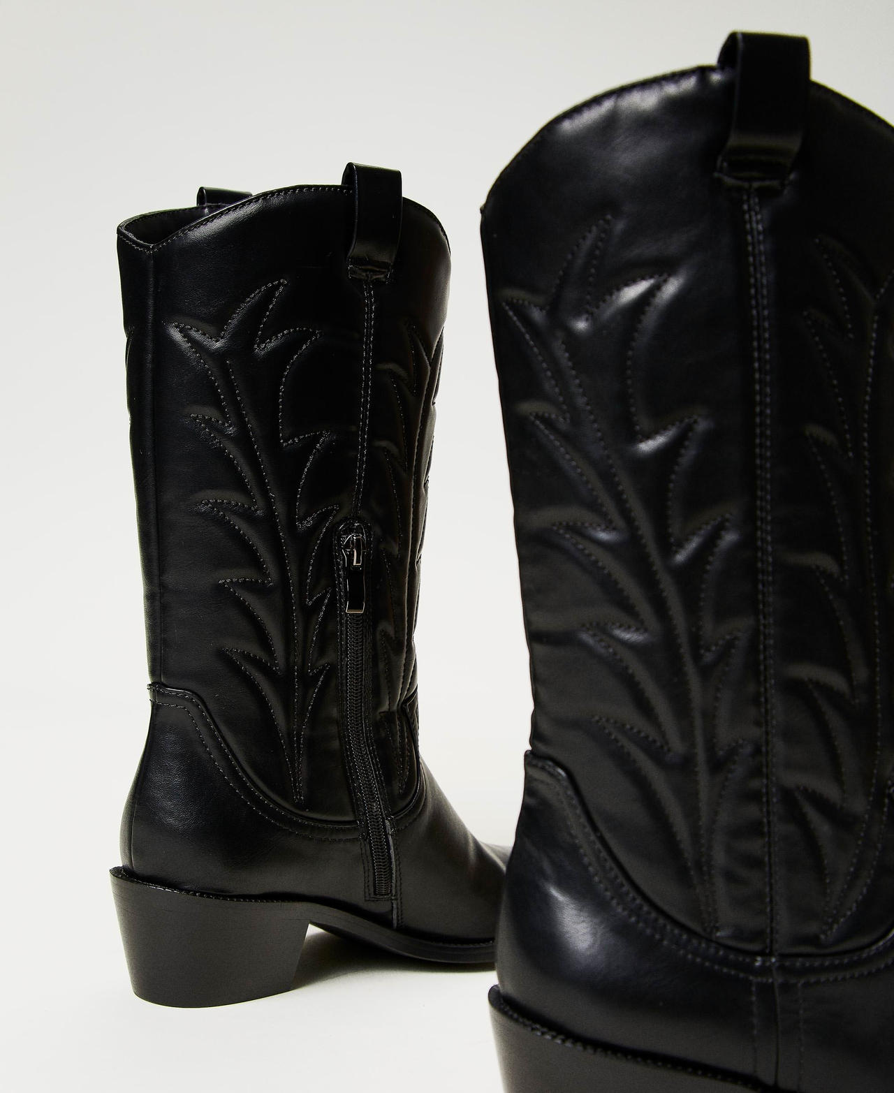 Texas boots with embroidery Black Woman 241ACP030-03
