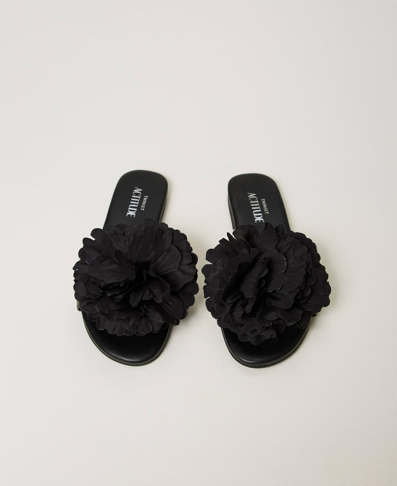 Sandales slides avec fleur