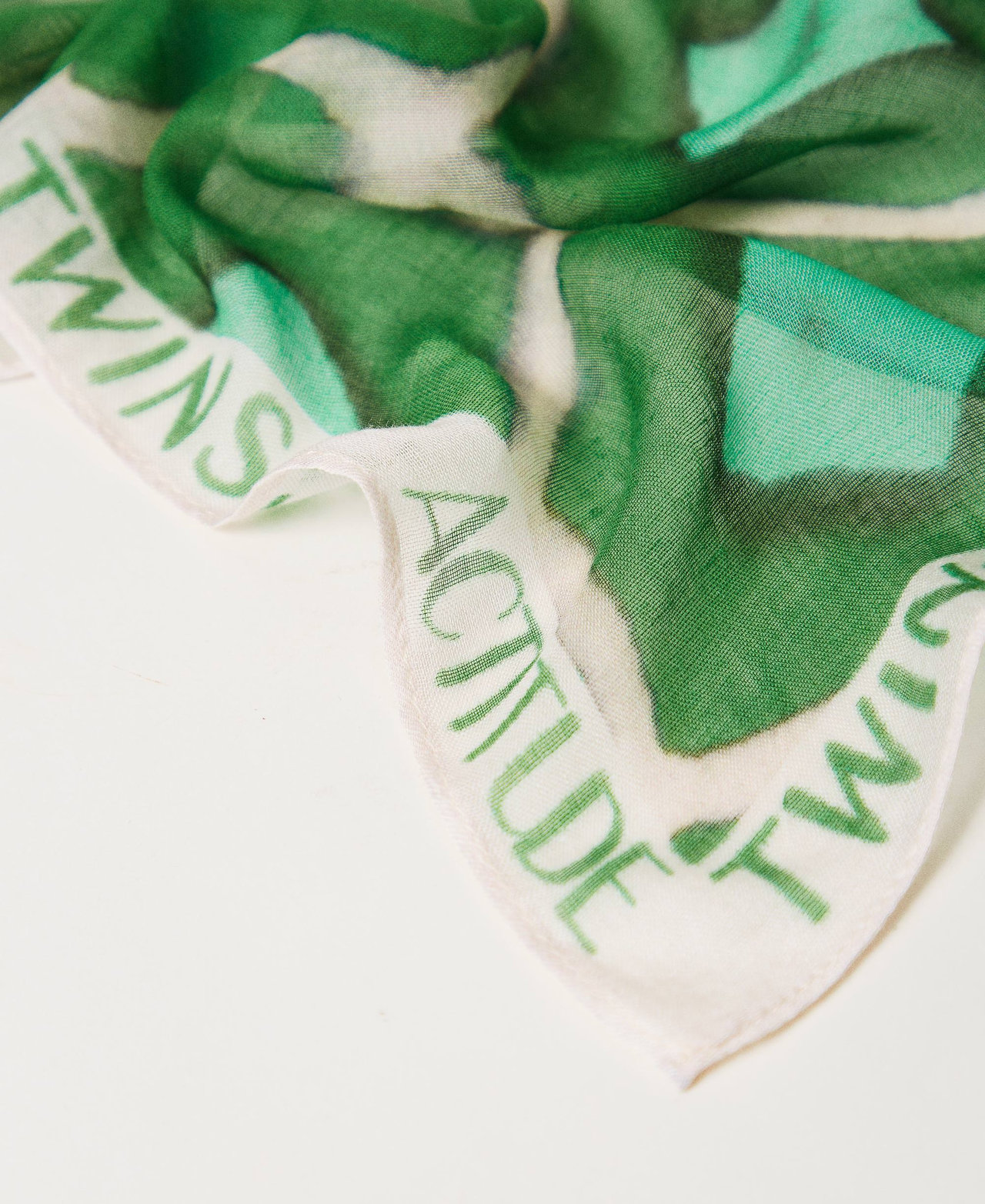 Куфия с набивным рисунком и логотипом Принт Зеленый Папоротник Черепица женщина 241AO5080-02