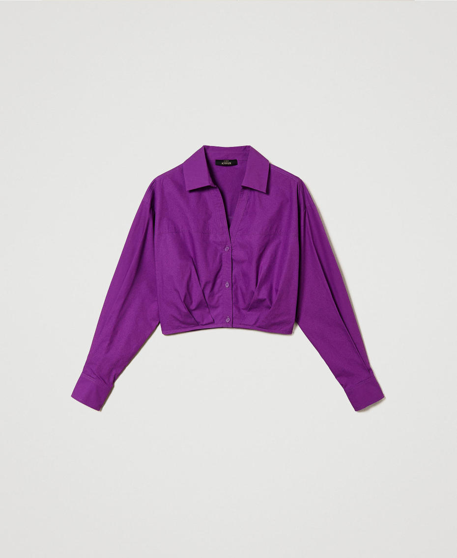 Cropped shirt with gathering