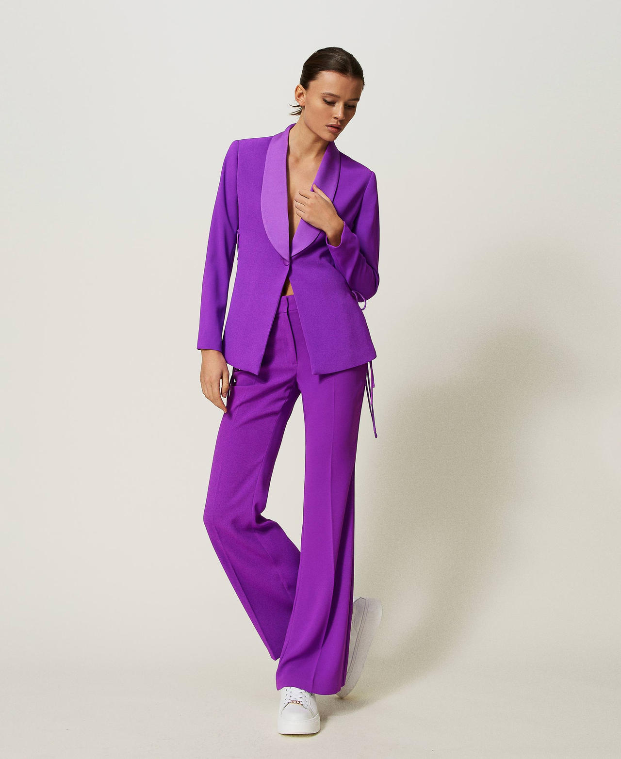 Расклешенные брюки на кулиске Фиолетовый "Игристый Виноград" женщина 241AP2062-02