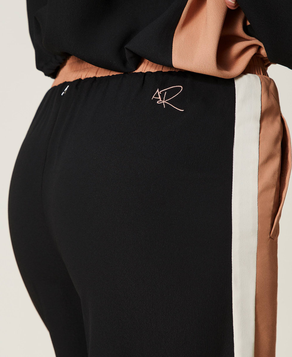 Pantalon en cr&ecirc;pe de Chine avec polyester recycl&eacute; Multicolore Noir/Marron &laquo;&thinsp;Macaroon&thinsp;&raquo;/Blanc &laquo;&thinsp;Chantilly&thinsp;&raquo; Femme 241AP2151_11315_05