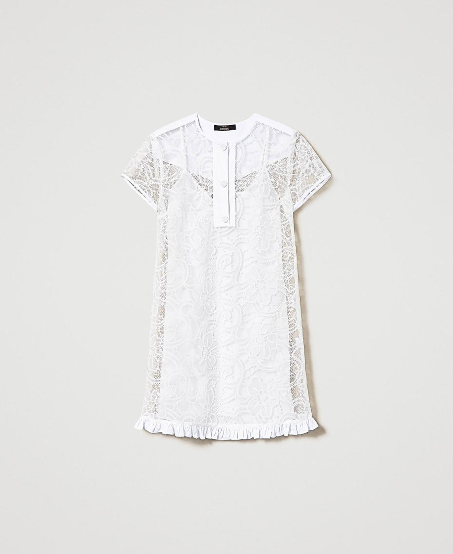 Robe courte en organza brodé