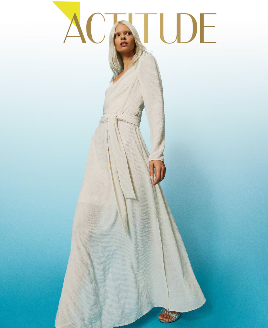 Robe longue en crêpe fil coupé