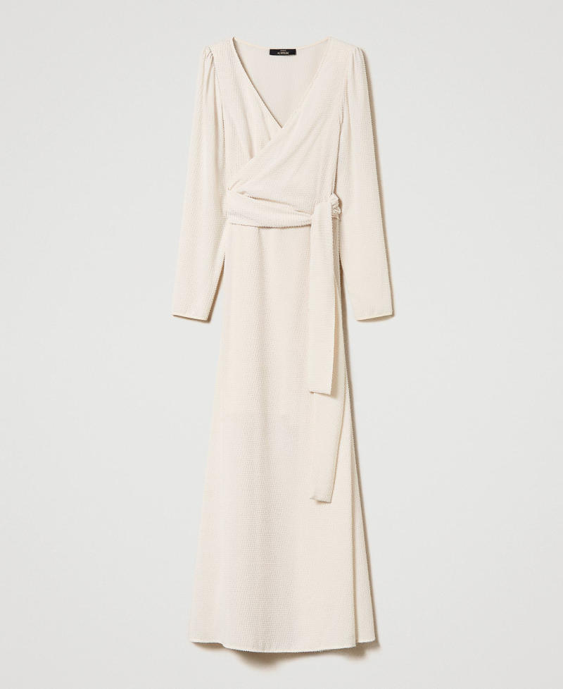 Robe longue en crêpe fil coupé