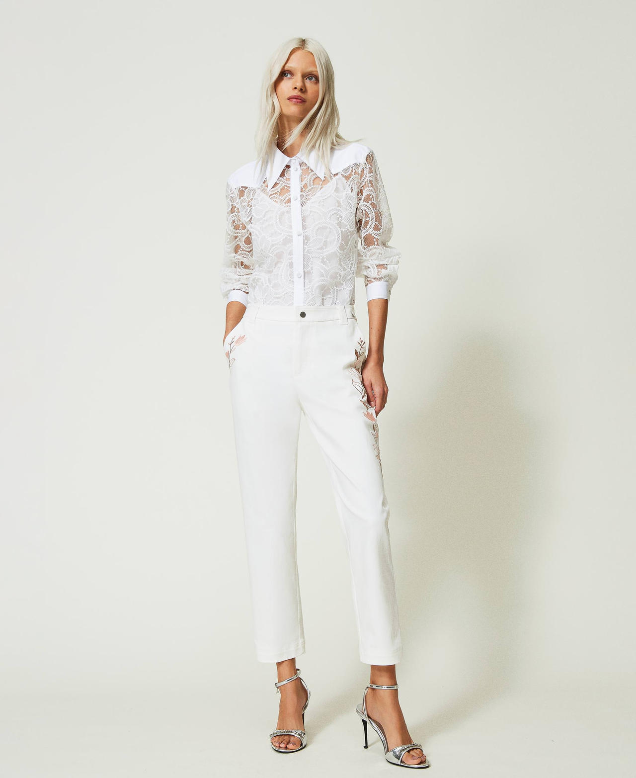 Organic cotton trousers with embroidery "Papers" White Woman 241AP2351-02