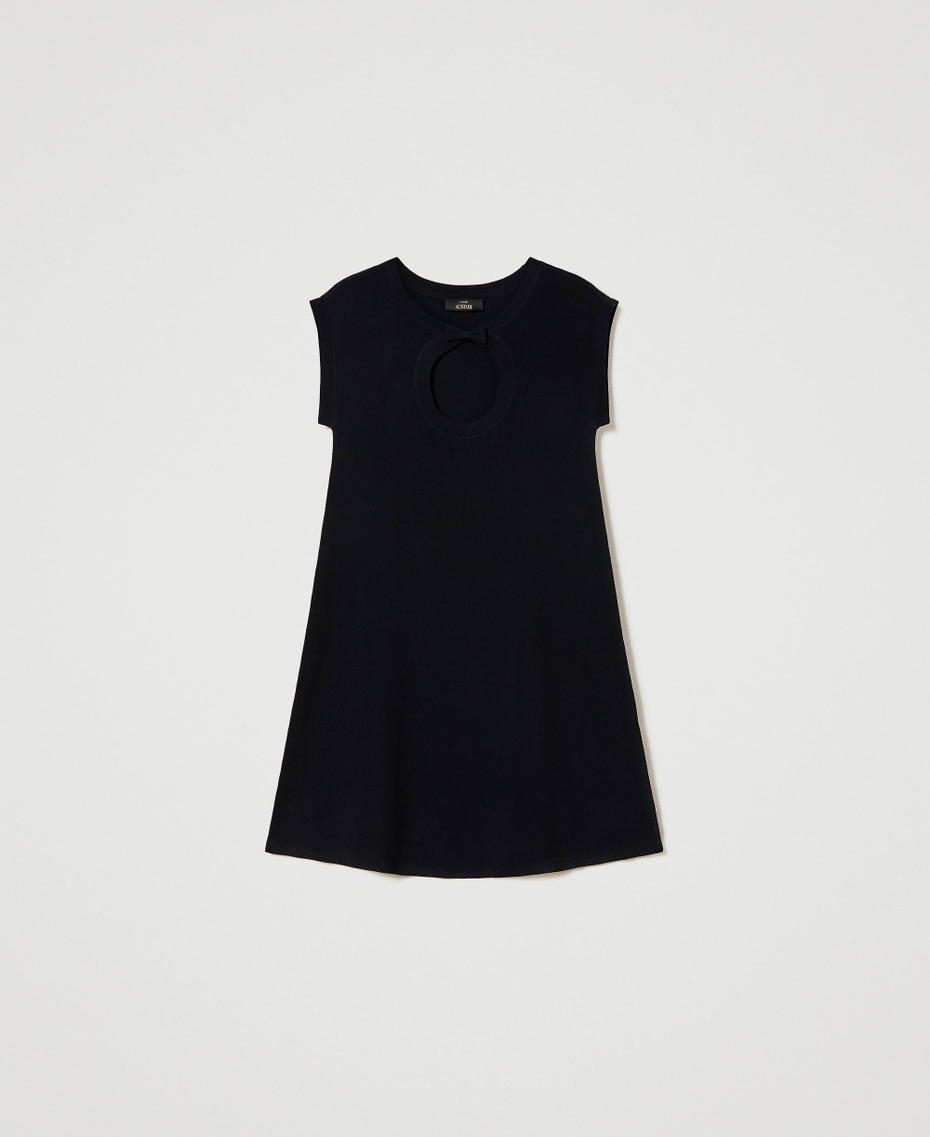 Robe courte avec ajour et nœud