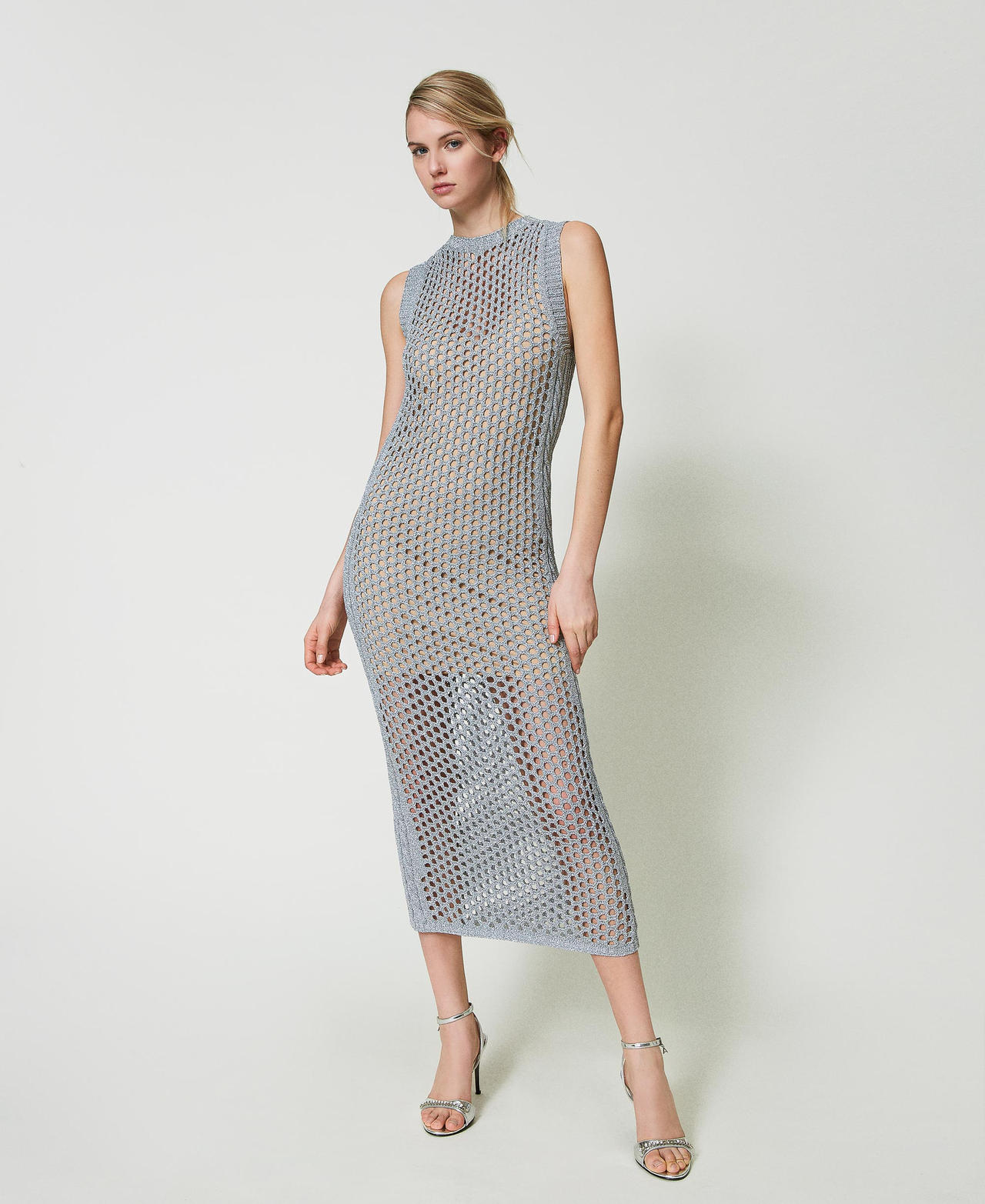Robe longue en filet lurex