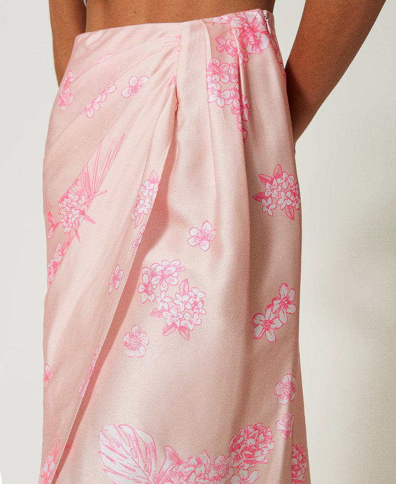 Длинная атласная юбка MYFO с градиентным принтом Принт Флуоресцентный Растушеванные Цветы женщина 241AQ2092-04