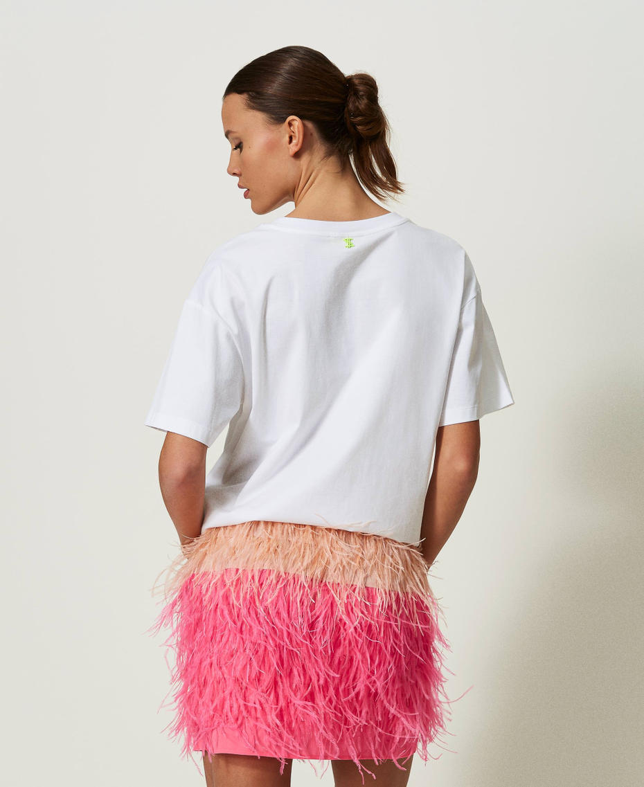 MYFO crêpe de Chine miniskirt with feathers Two-tone “Evening Sand” Beige / Neon Pink Woman 241AQ2210-04