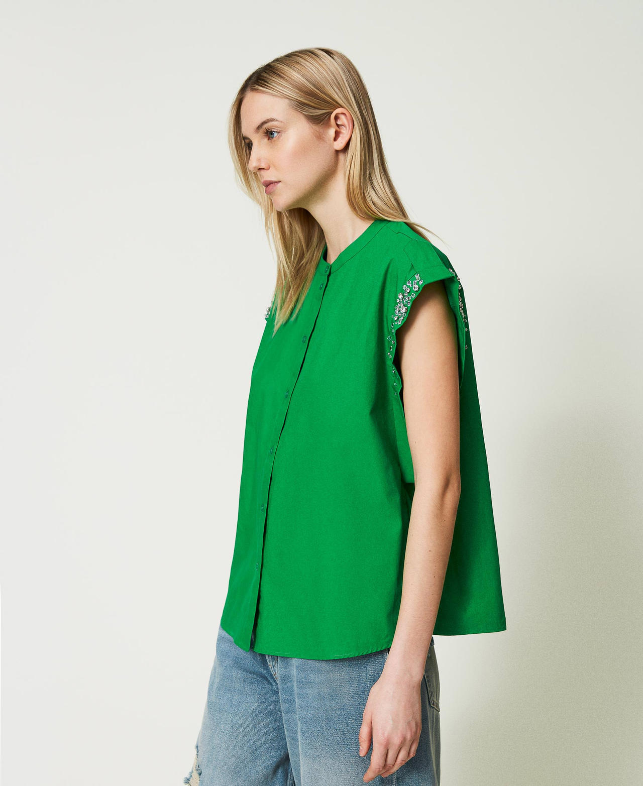 Camisa de popelina con bordado Verde "Fern Green" Mujer 241AT2010-02