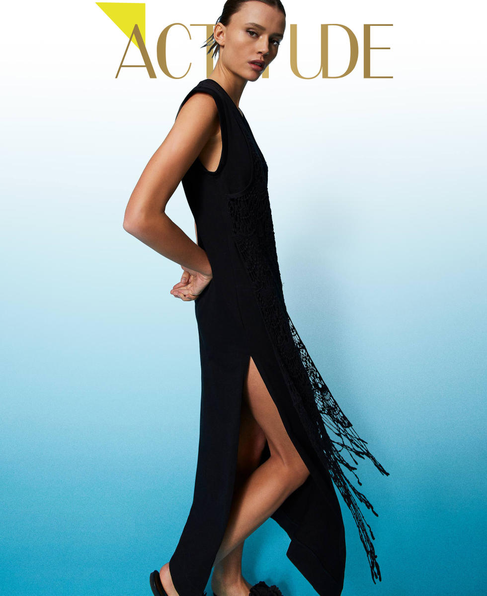 Long dress with macram&eacute; and slit Black Woman 241AT2042_00006_01