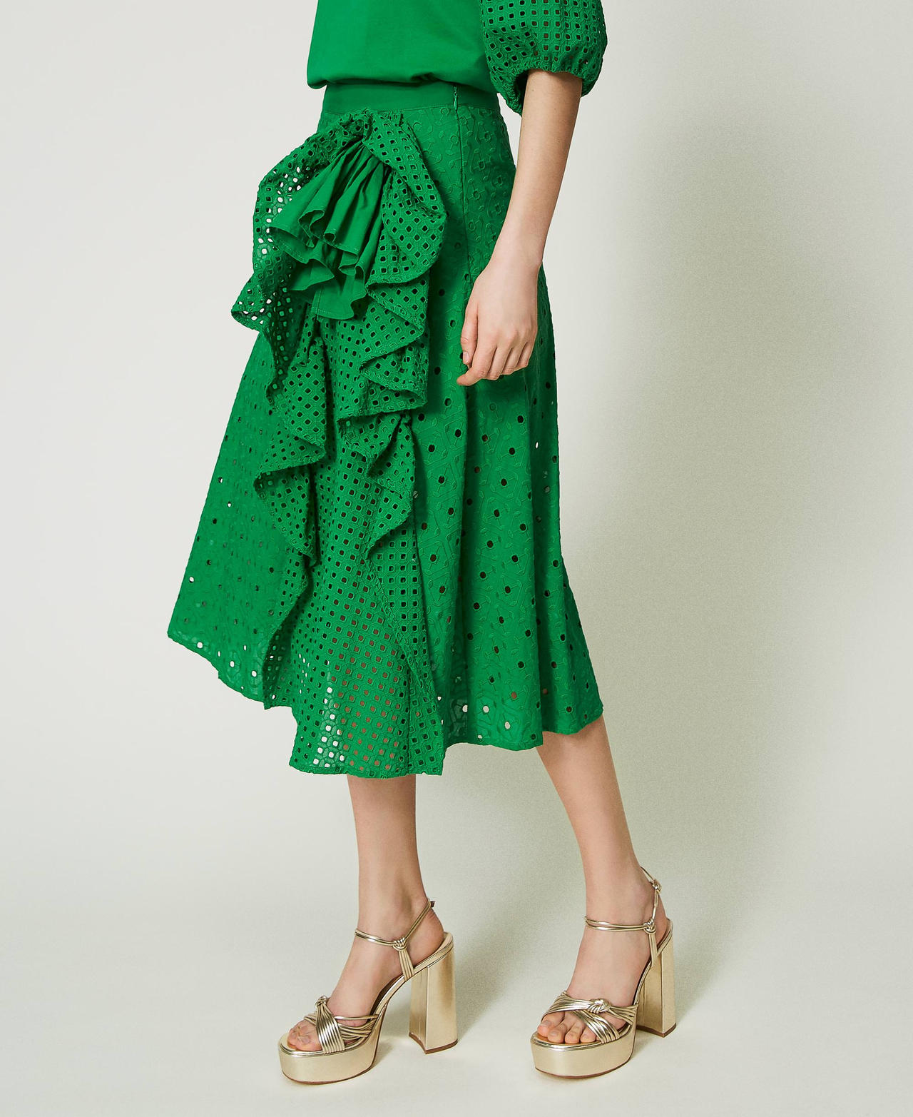 Falda midi de bordado inglés con volantes Verde "Fern Green" Mujer 241AT2073-02