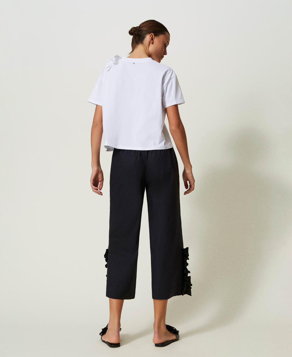 Pantalon cropped avec volants