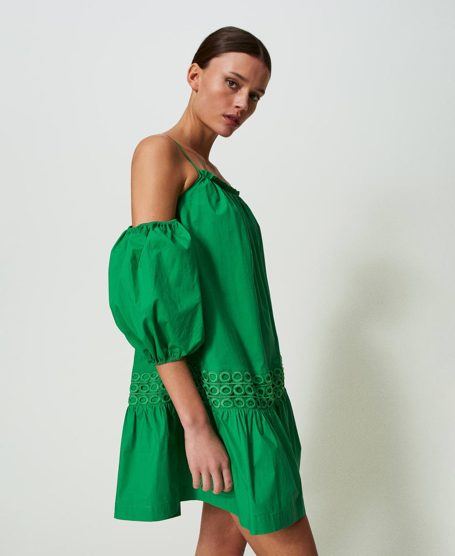 Short poplin dress with balloon sleeves
