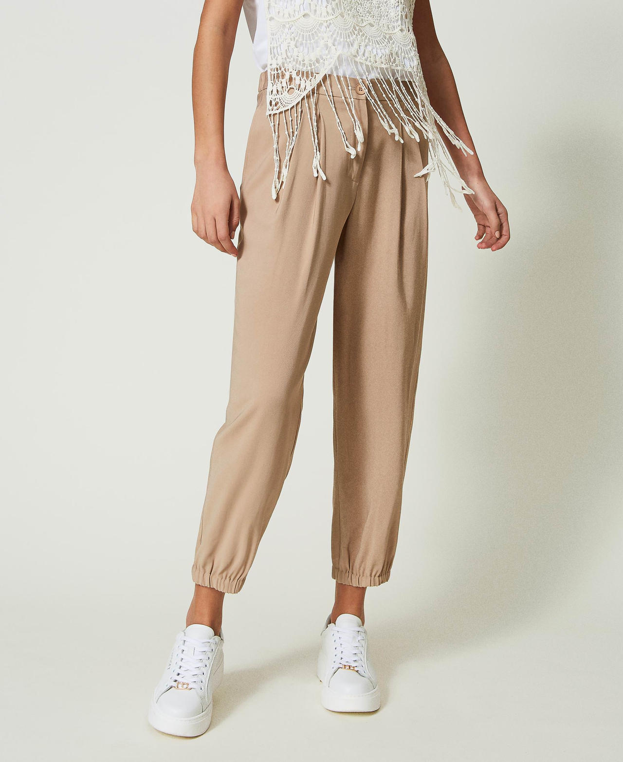 Joggers with pleats “Medal Bronze” Brown Woman 241AT2114_11515_02