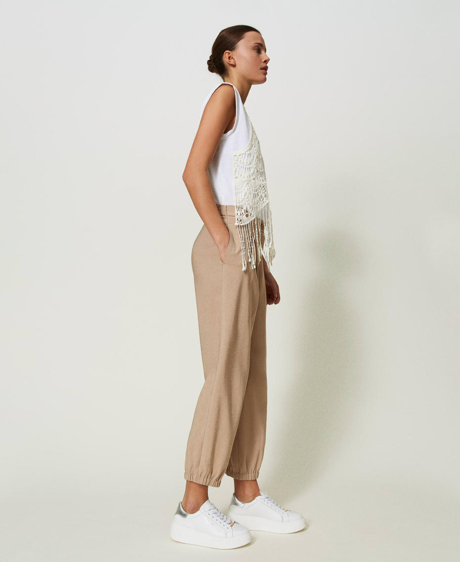 Joggers with pleats
