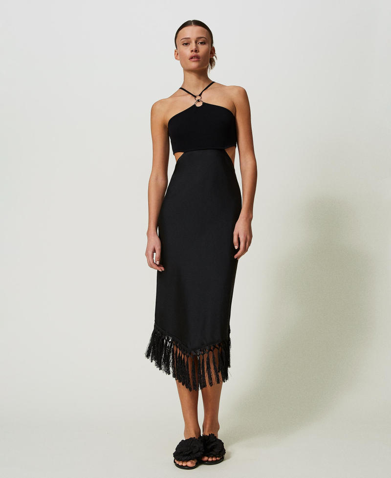 Robe midi en satin et franges