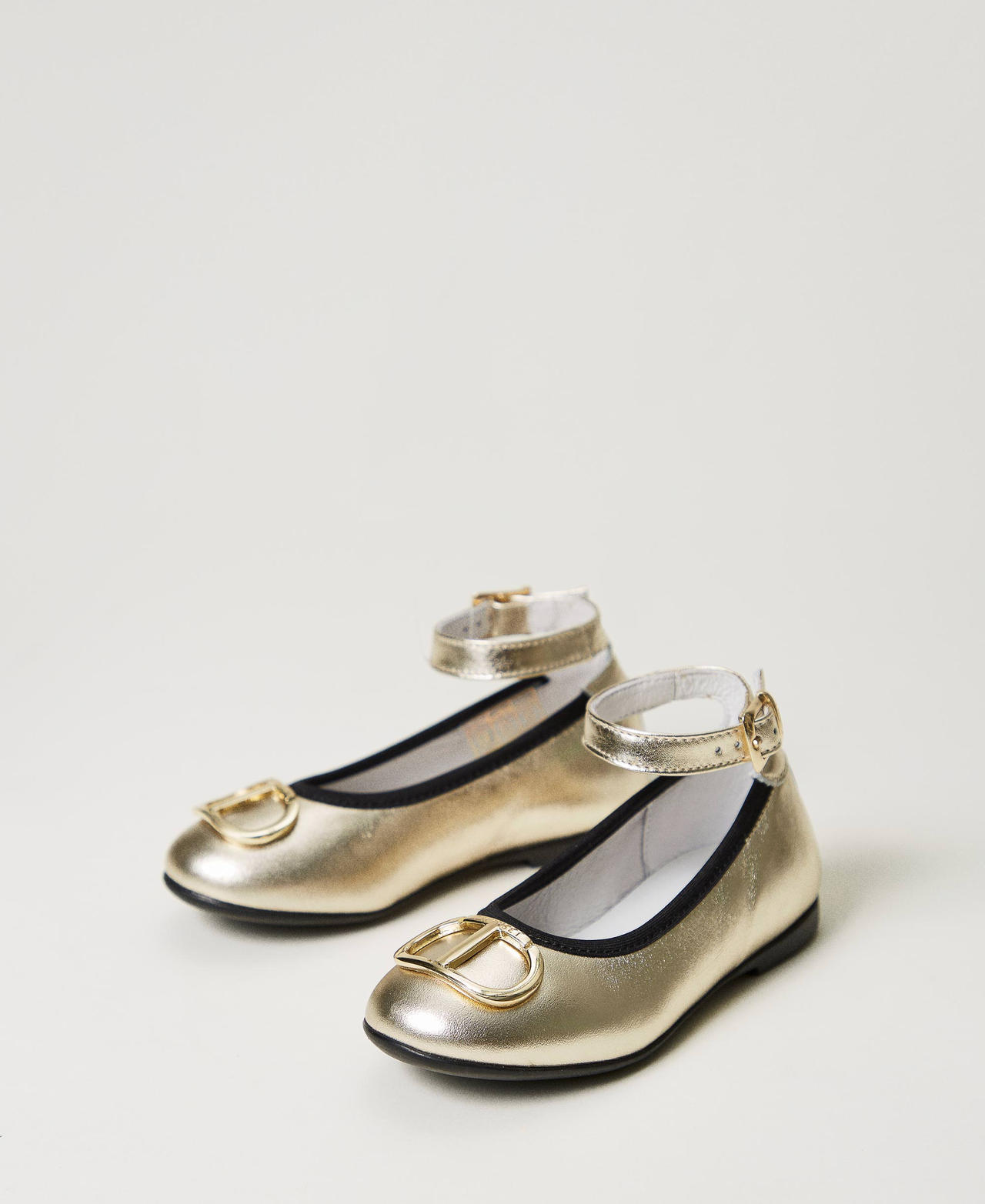 フラットシューズ TWINSET SS24 BALLERINE (241TCP12E10366) Leather baby ballerina shoes with Oval T Girl, Silver